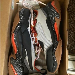 Pumas thunder electric jr